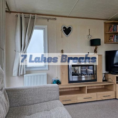7 Lakes Breaks At 7 Lakes Country Park Crowle  Екстер'єр фото